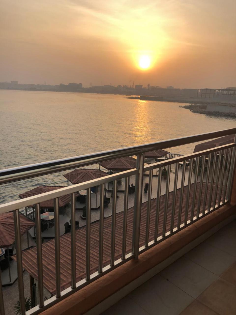 Hotel Le Petit Bateau كوناكري المظهر الخارجي الصورة